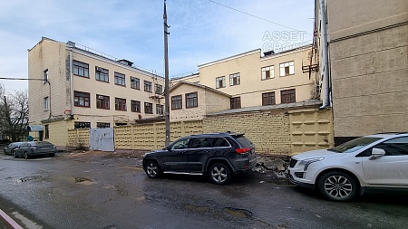 Трехэтажный блок с отдельными входами, м. Шоссе Энтузиастов