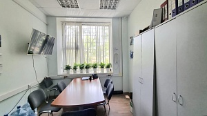Маленький офис с арендатором в ЮЗАО