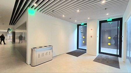 Магазин/услуги в торговой галерее СТОУН